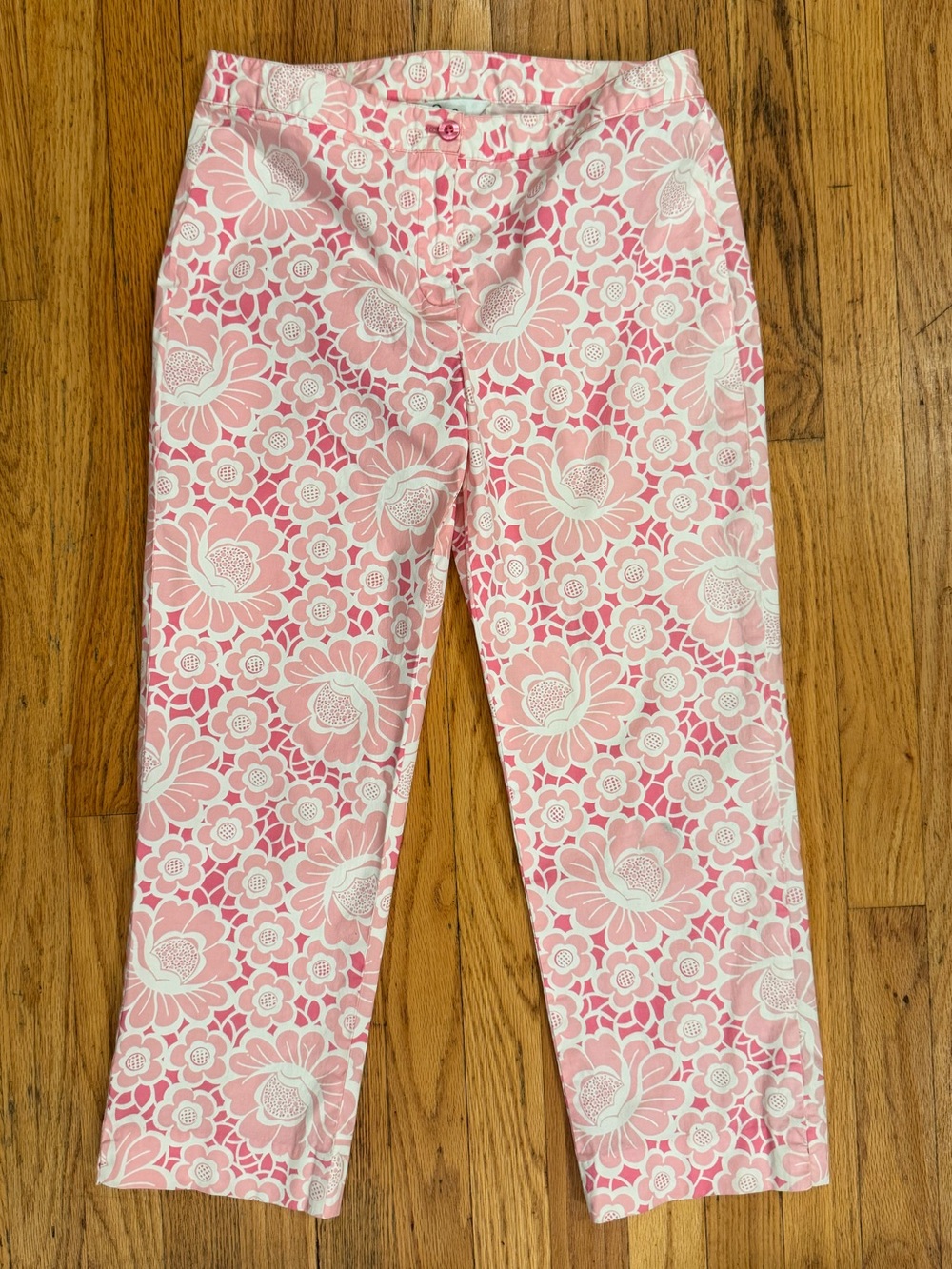 Lilly Pulitzer Floral Print Capri Pants – Pink – Size 4